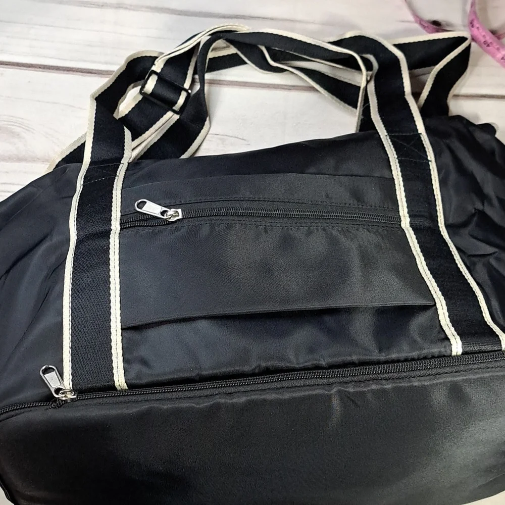 Black Duffel Bag with Extendable Drop Bottom